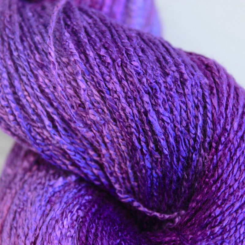 Bellatrix - Purple cat (lys)